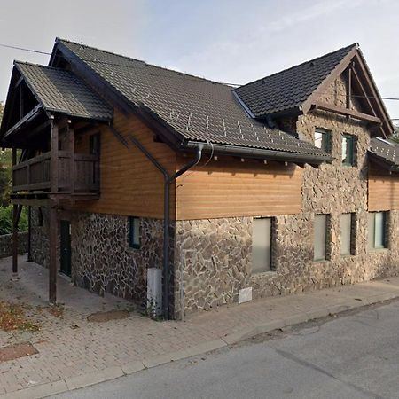 Apartman Pod Orechom Дриеница Экстерьер фото